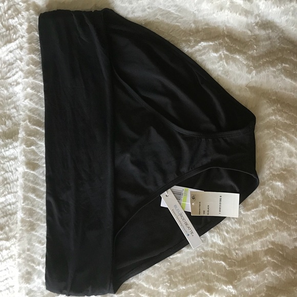 Fold over sarong style hipster with gathered sides - Picture 4 of 6